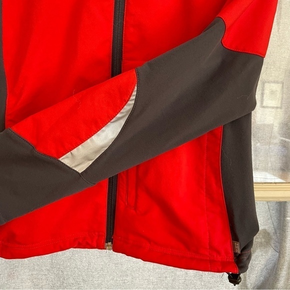 REI Co Op Running, Cycling Softshell Jacket Size Small - Picture 8 of 16